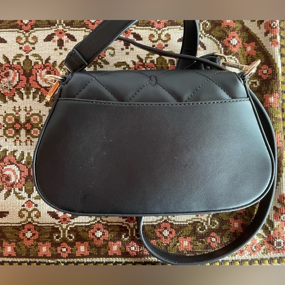 GUESS Black Quilted Crossbody Bag - Picture 3 of 6